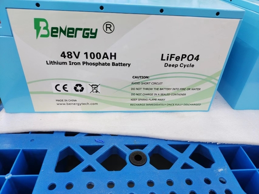 Un litio Ion Battery 100AH Lifepo4 da 48 volt con la funzione di Bluetooth